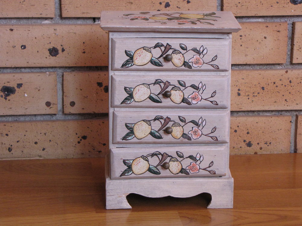 COFFRET &agrave; TIROIRS 