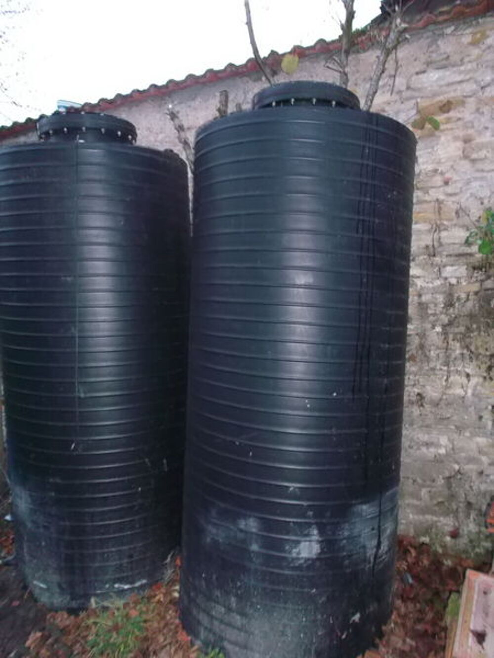 grandes citernes r&eacute;cup&eacute;ration d'eau de pluie Jardin