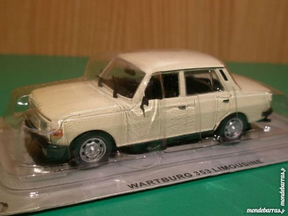 Miniature Wartburg 353 Berline 1/43 Neuf blister Jeux / jouets