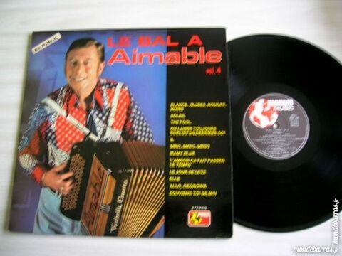 33 TOURS AIMABLE Le bal en public 18 Nantes (44)