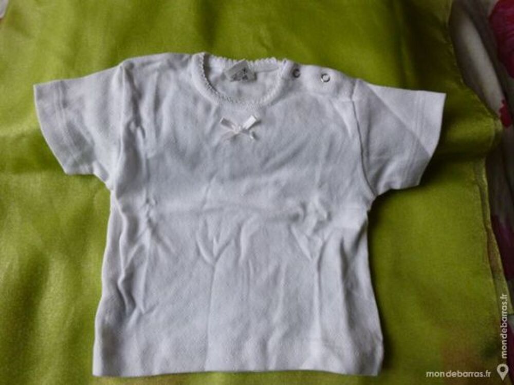 Tee-shirt pour b&eacute;b&eacute; taille 2 ans Vêtements enfants