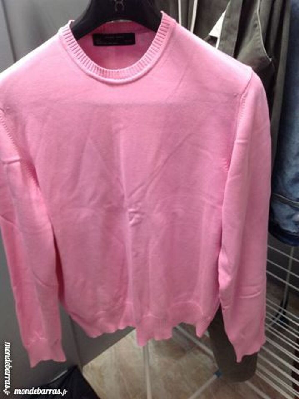 PULL ZARA tr&egrave;s bon &eacute;tat Vêtements