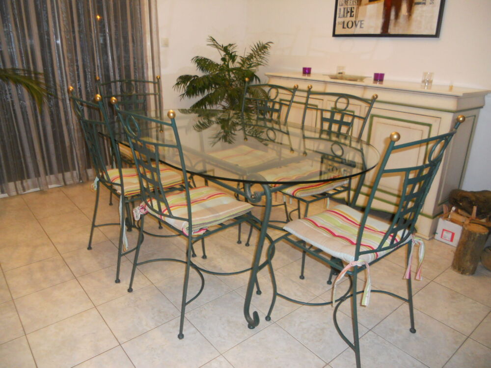 salle &agrave; manger en fer forger Meubles