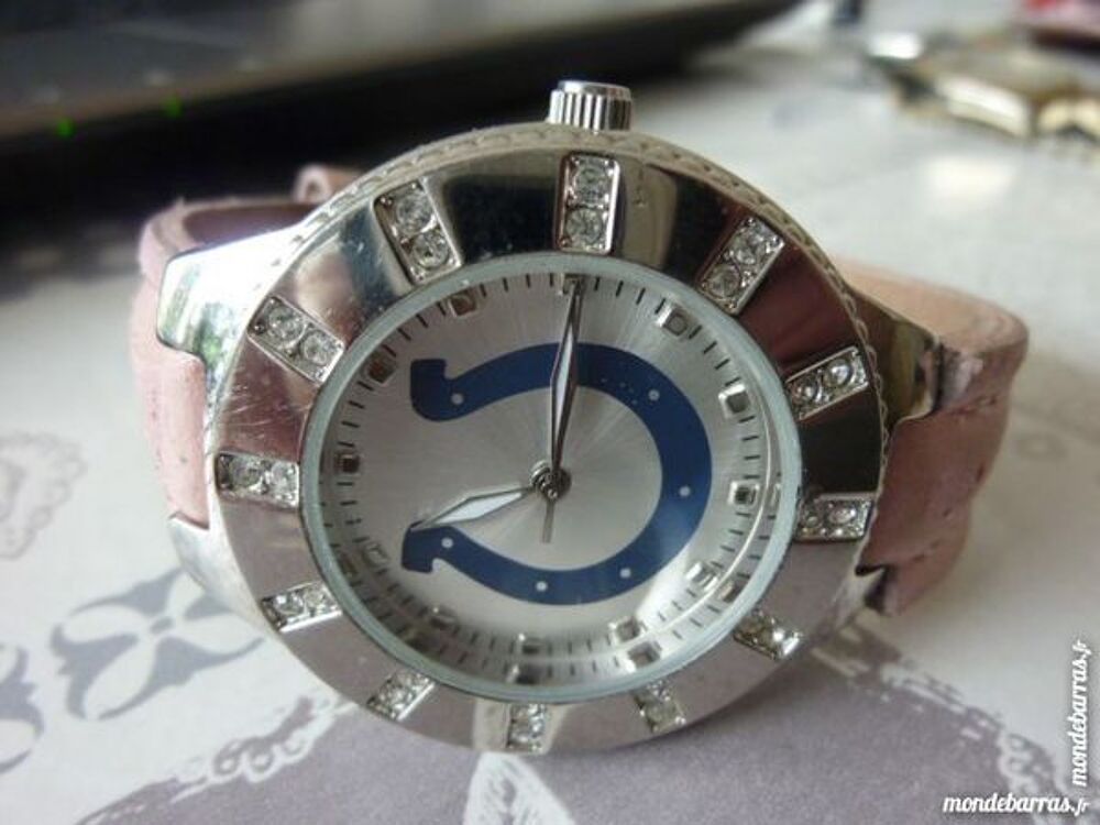 INDIANAPOLIS COLTS montre analogique DIV0505b Bijoux et montres