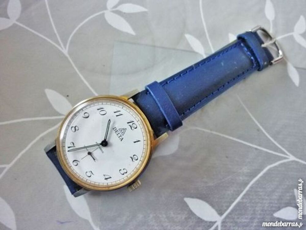 DELTA Cupillard 233-68 montre m&eacute;canic 1960 MEC0028 Bijoux et montres