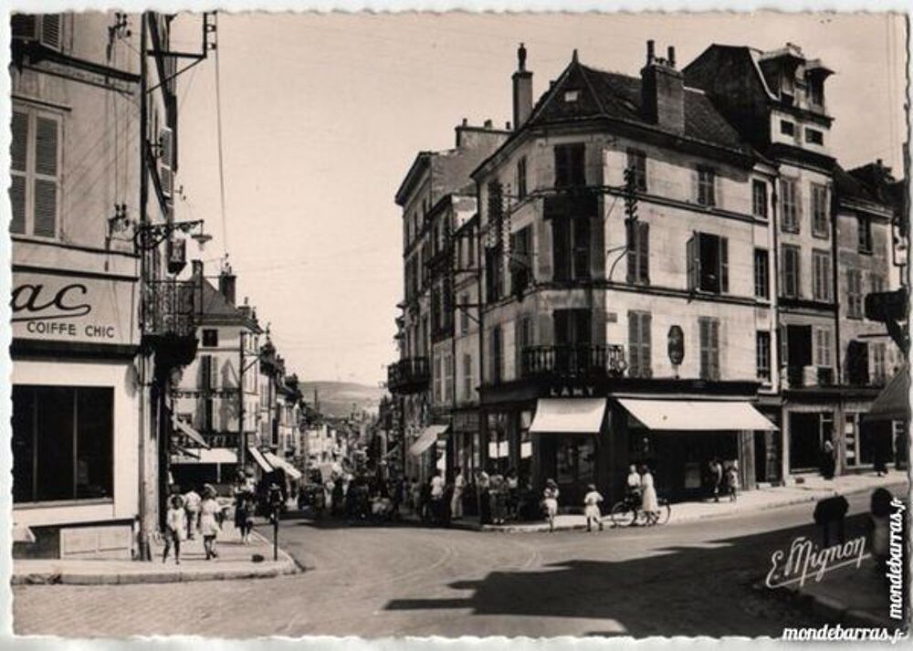 TONNERRE - CARTES POSTALES 