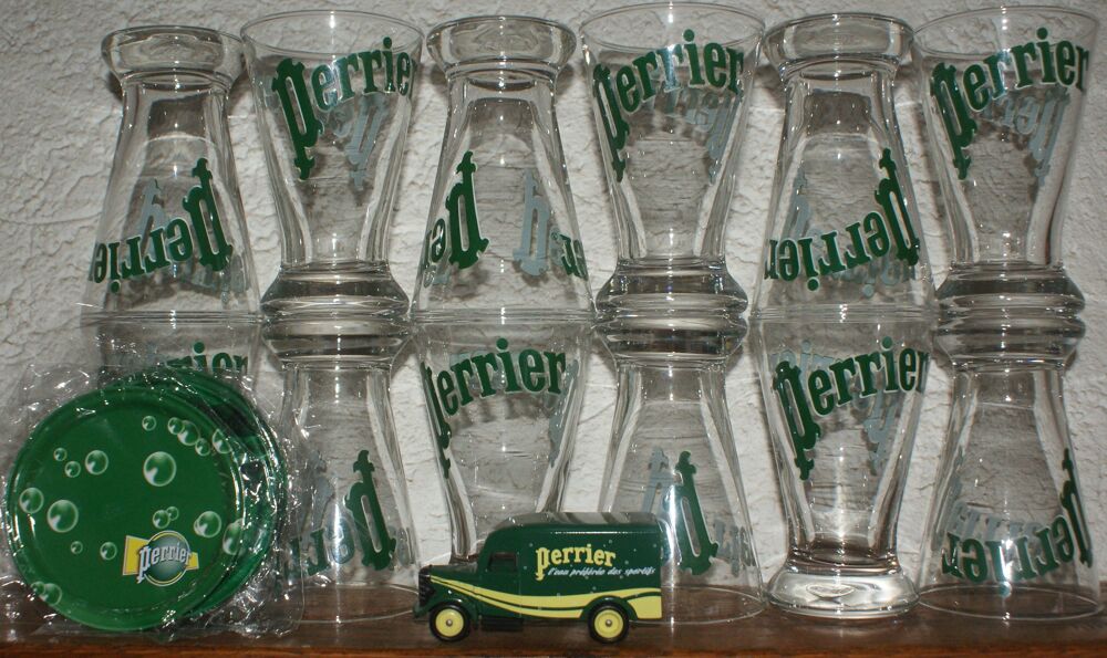 12 verres perrier + sous verres+ auto 