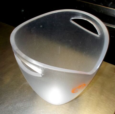 Sceau seau � champagne design moderne 25 Monflanquin (47)