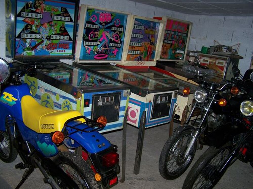 j echange un ou plusieurs flipper contre moto 500 ou 600cm3. Jeux / jouets