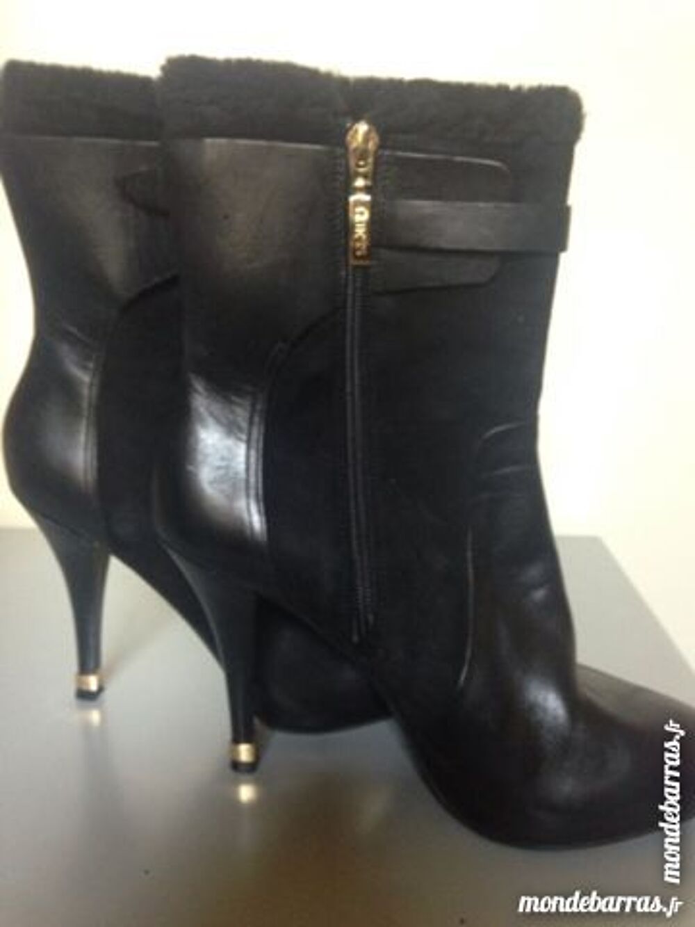 Boots de marque Guess Chaussures