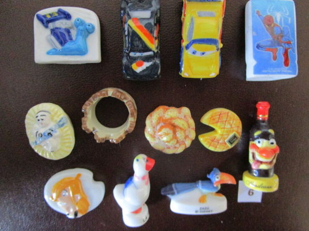 LOT DE 15 F&Egrave;VES Personnages, sujets DIVERS 
