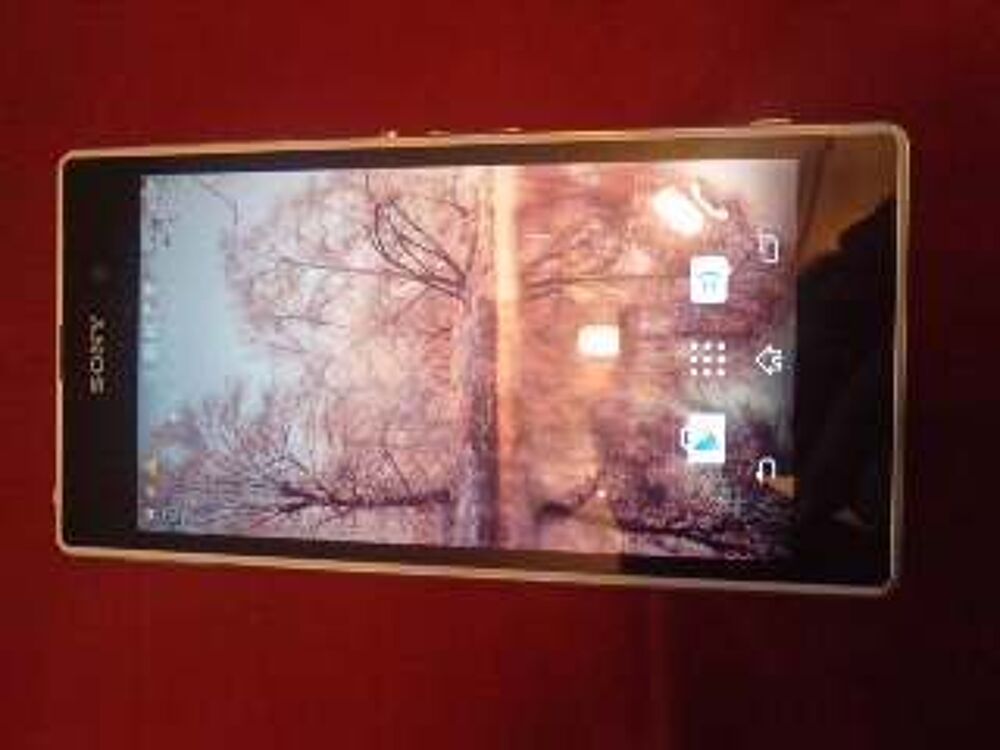 portable sony Xperia Z1 Téléphones et tablettes