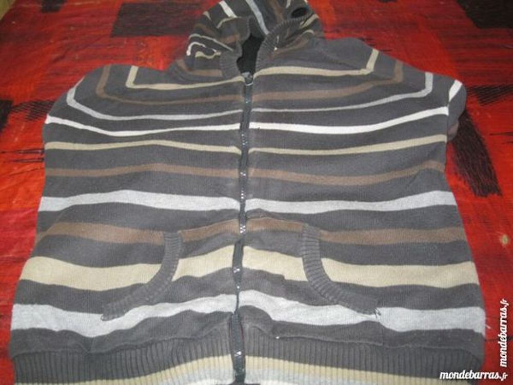 gilet &agrave; capuche Vêtements enfants