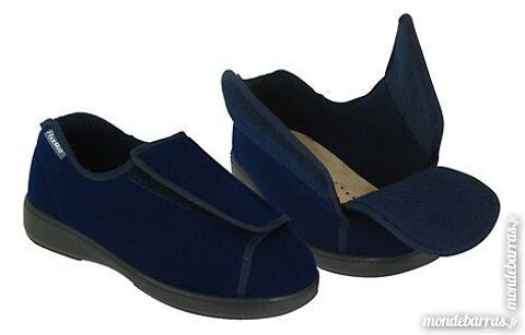 Chaussure Podowell Olypmpe Marine T38 jamais port 50 Saint-Denis-en-Val (45)