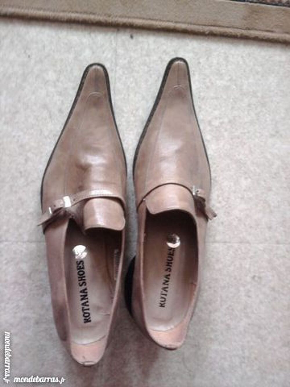 chaussures marrons pour femmes T 38/39 Chaussures
