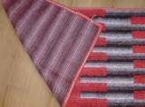 TAPIS (95) fin d'ENTREE ou SALLE DE BAINS ou CUISINE 5 Doussard (74)