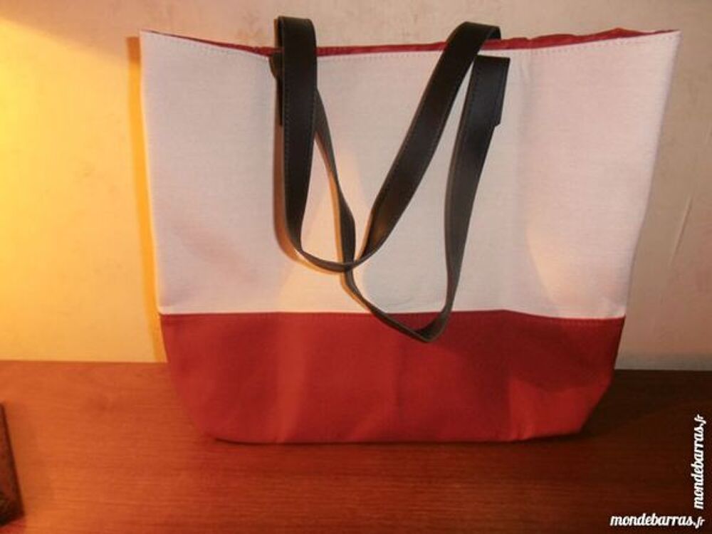 Sac beige et rouge (40) Maroquinerie