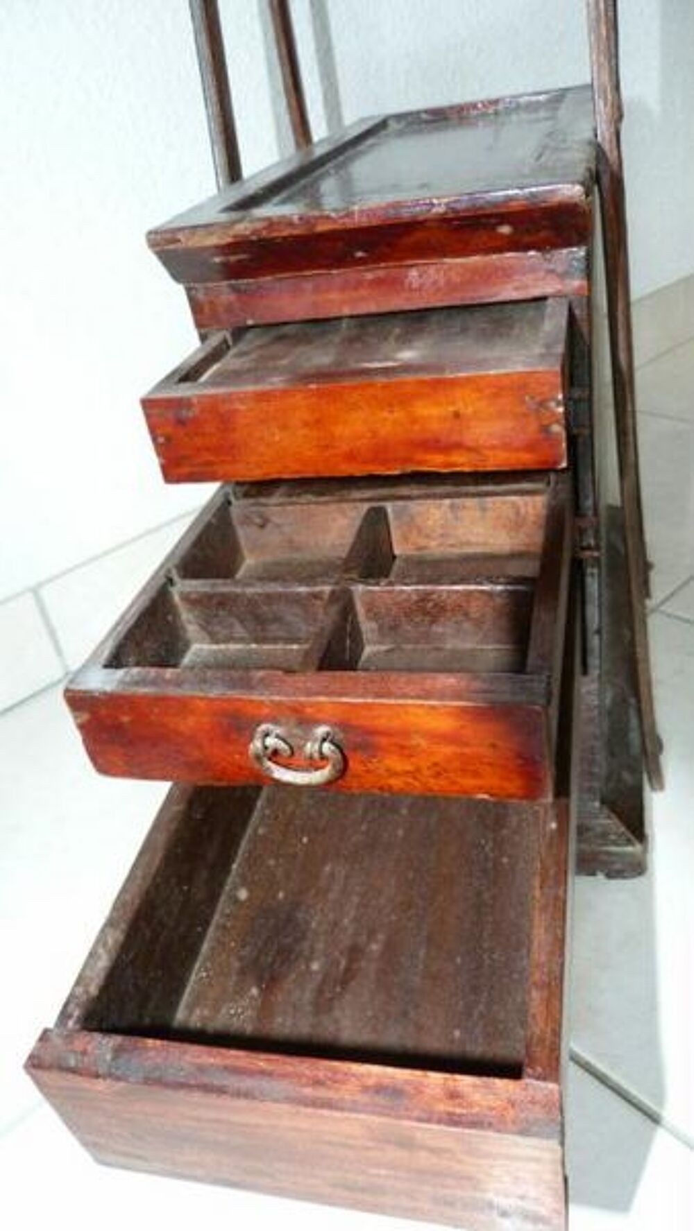 Meuble de m&eacute;tier bijoutier itin&eacute;rant Chine Meubles