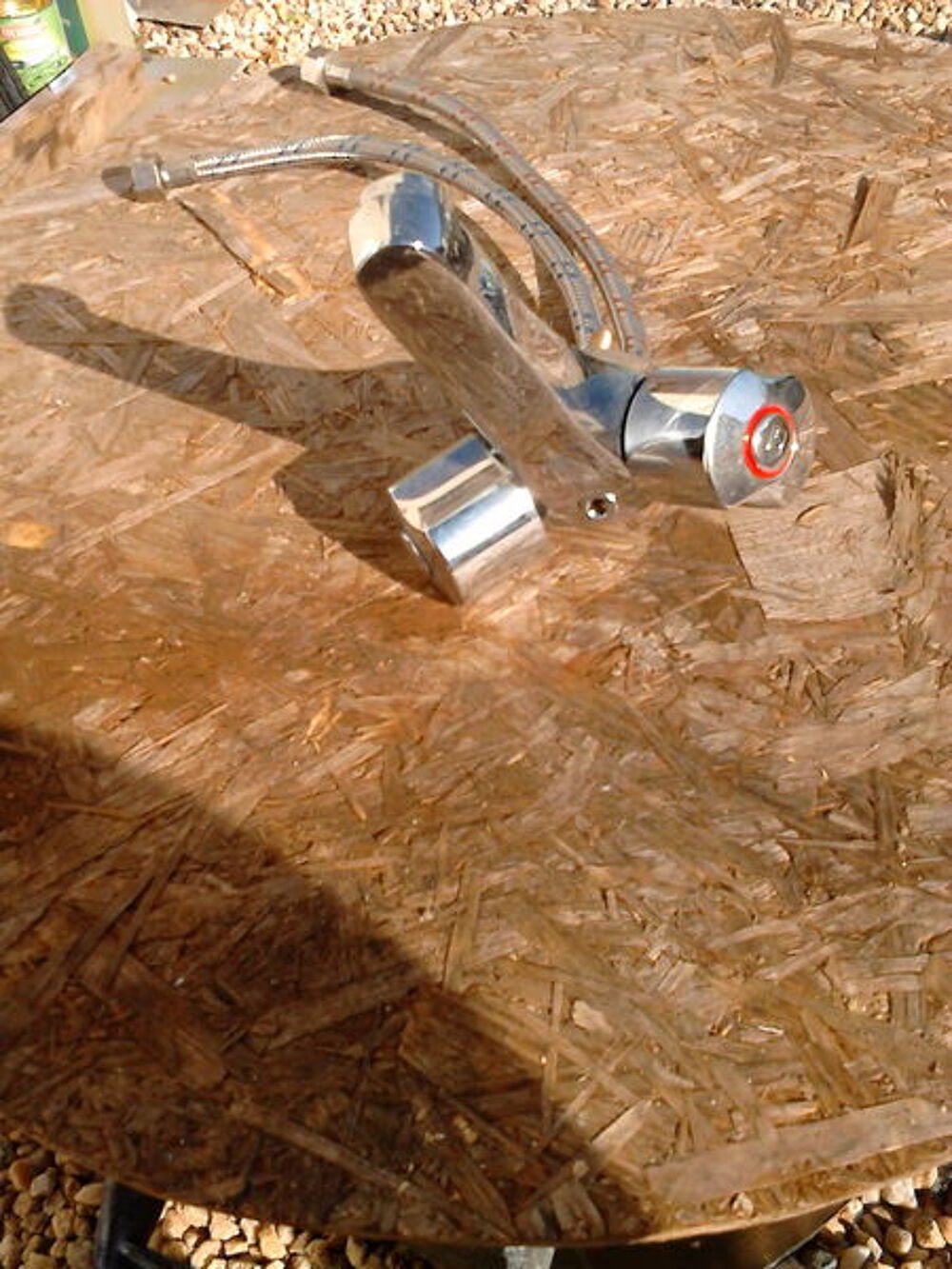 m&eacute;langeur de lavabo marque EUROBASIC sans vidage Bricolage