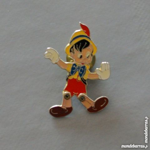 Pins Pinocchio articulé 3 Cabestany (66)