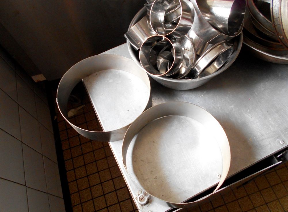 Grand et petit cercle inox &agrave; g&acirc;teau de cuisine pro Cuisine