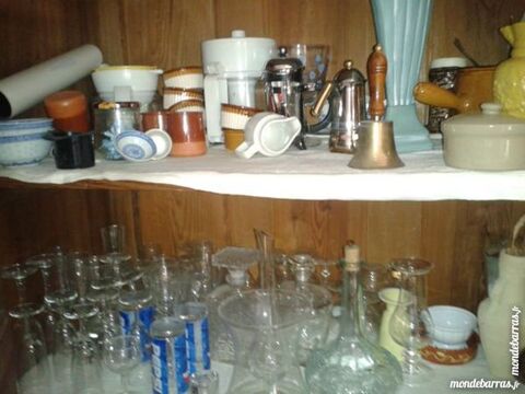 Trs jolie vaisselle 10 Avignon (84)