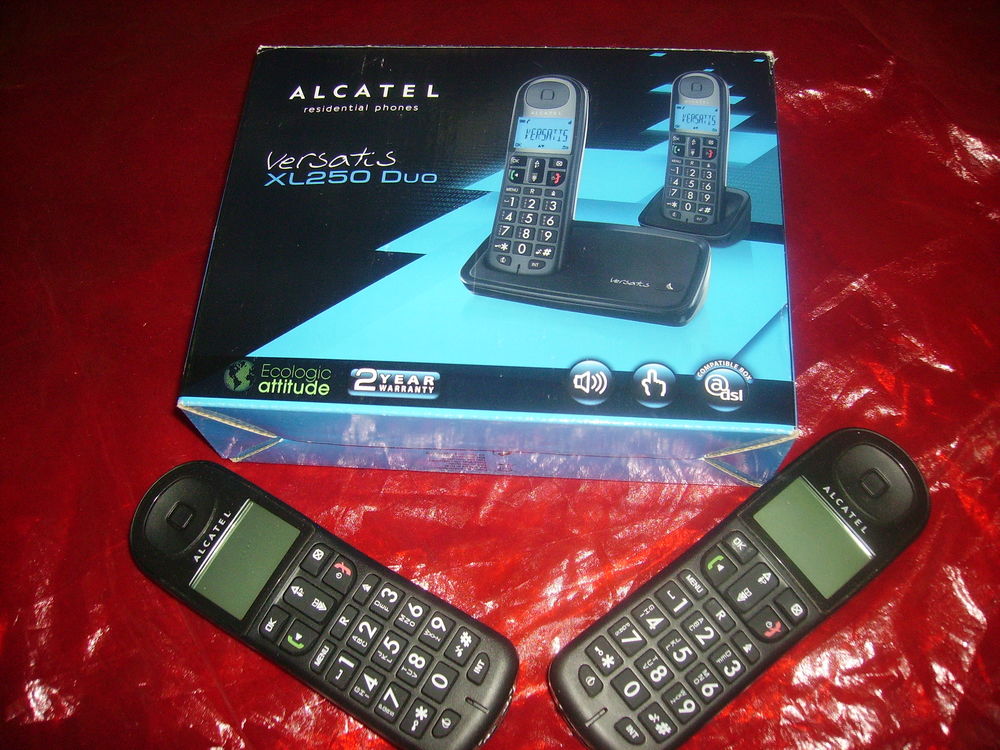 duo de t&eacute;l&eacute;phones T�l�phones et tablettes