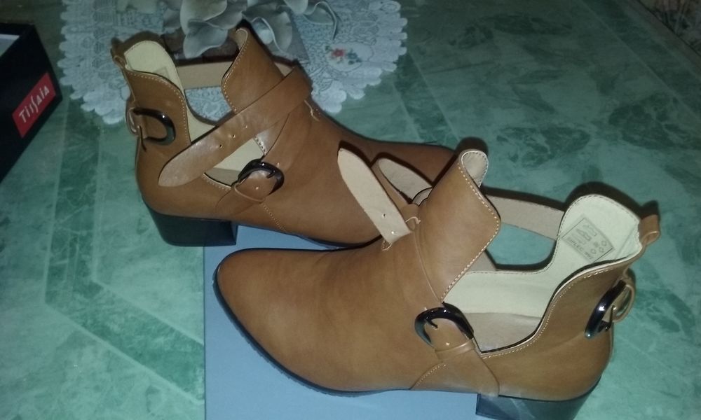 bottines marron Chaussures