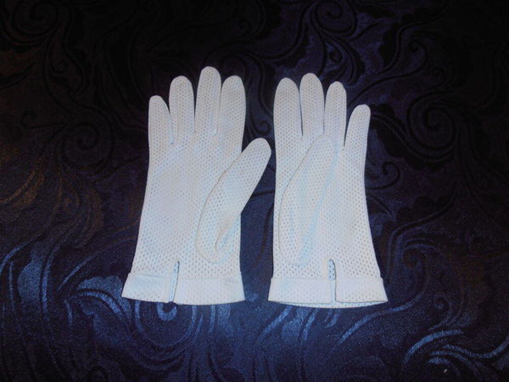 Gants anciens 1 (77) Vêtements