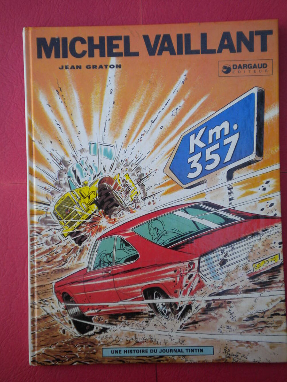 7 ALBUMS et Bandes dessin&eacute;es Livres et BD