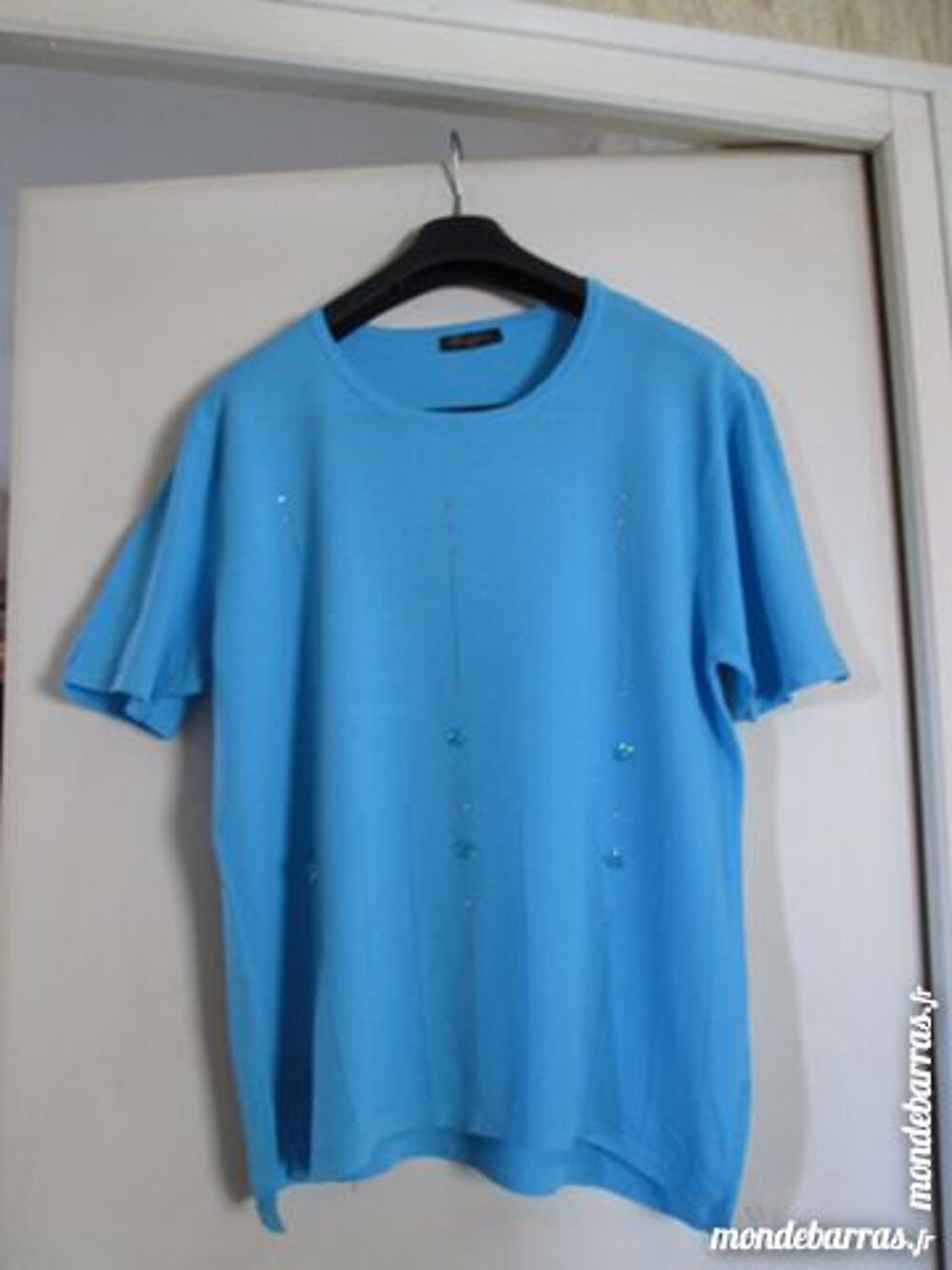 Tee-shirt turquoise taille M/L Vtements