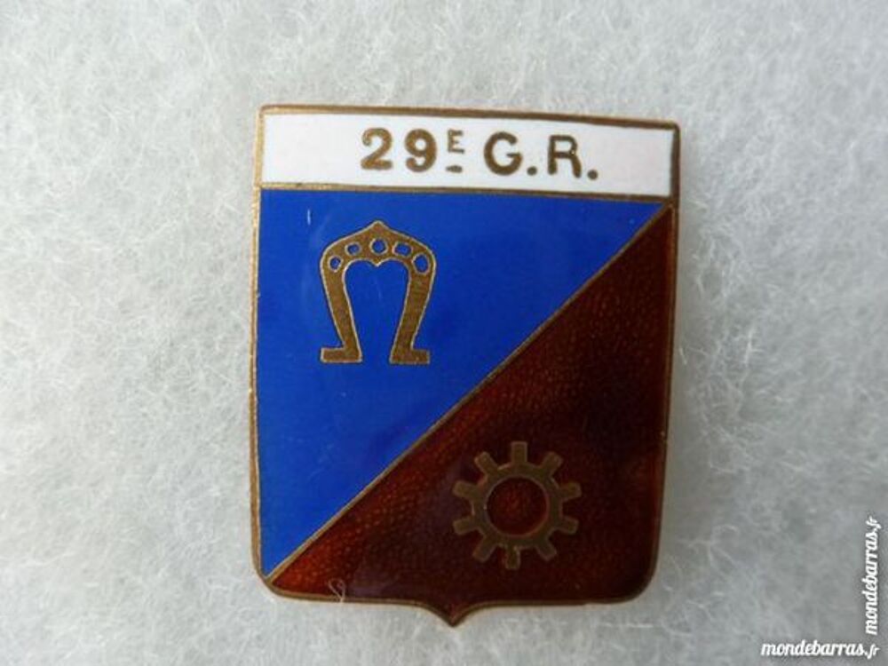 INSIGNES de CAVALERIE 