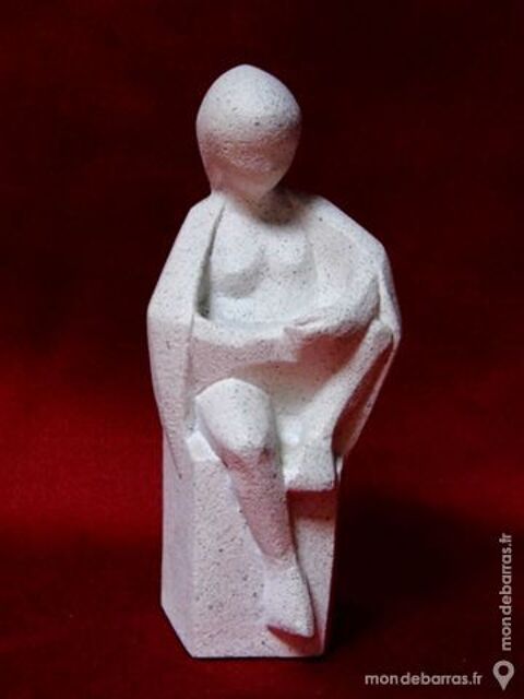 Statue buste personnage pierre buste modernisme 20 Dunkerque (59)