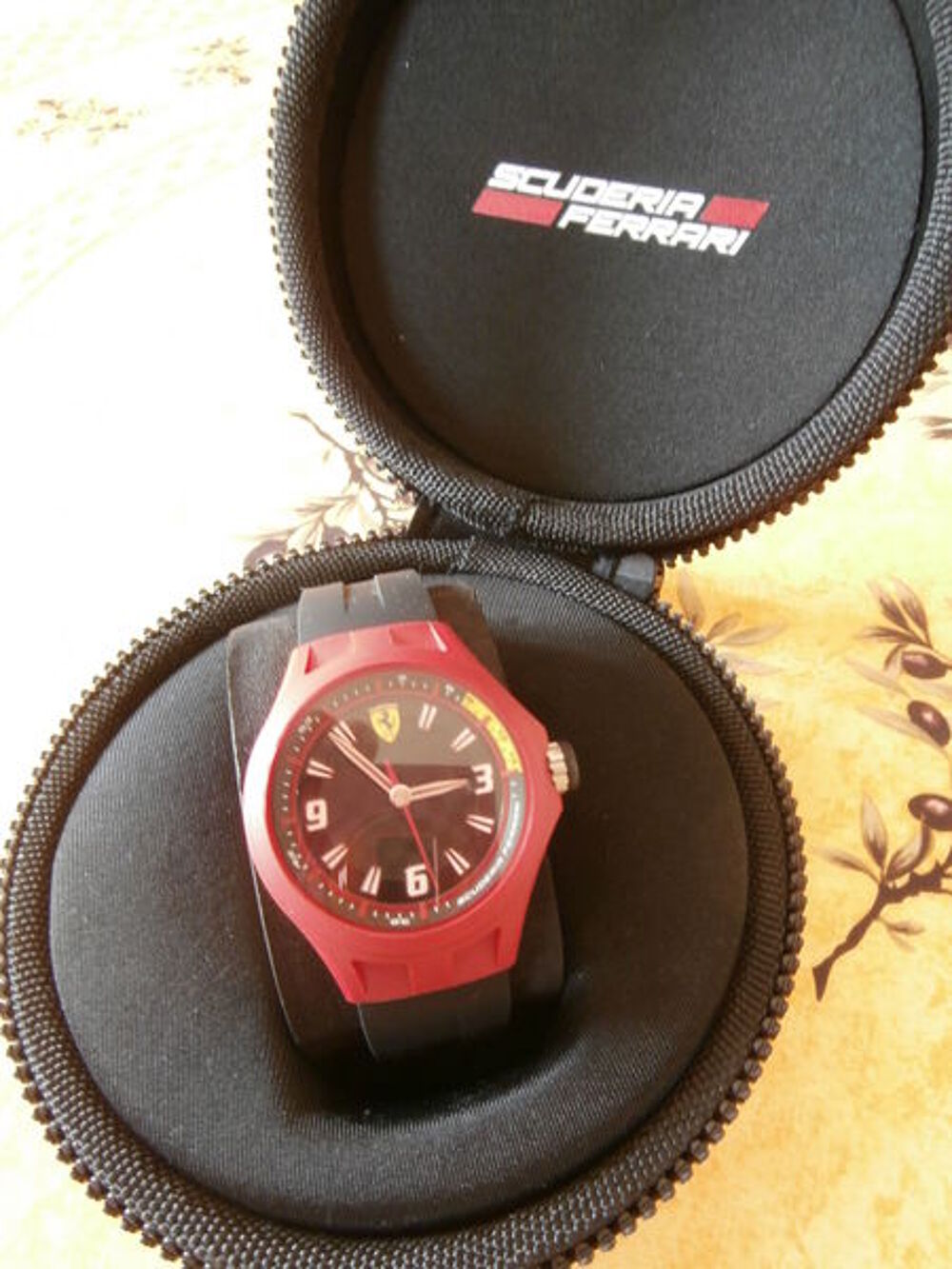 montre Ferrari Bijoux et montres