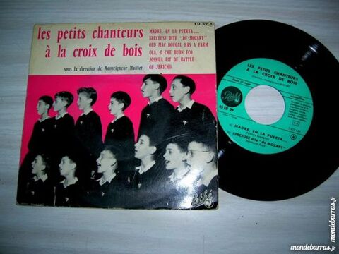 EP LES PETITS CHANTEURS A LA CROIX DE BOIS  4 titr 6 Nantes (44)
