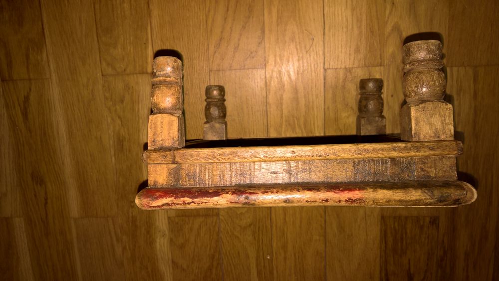 Tabouret bas en bois Meubles