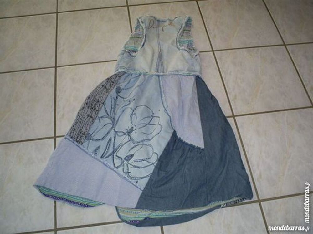 Robe DESIGUAL jeans Taille 36 Vêtements