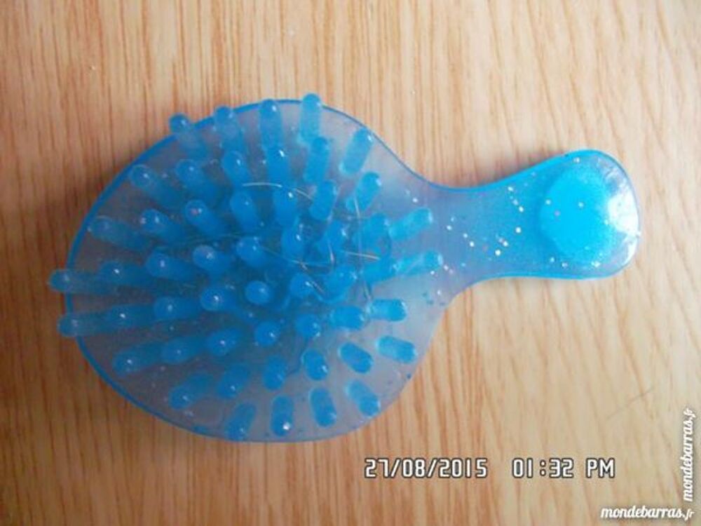 PETITE BROSSE BLEU Jeux / jouets