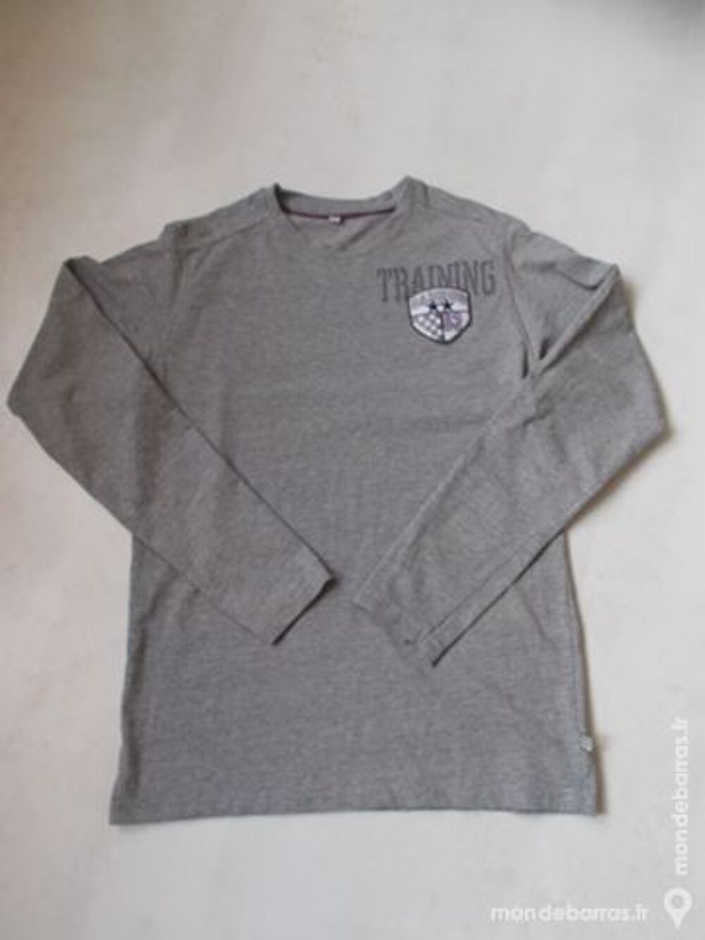 TEE SHIRT GRIS &laquo;CAMPUS&raquo; MANCHES LONGUES NEUF Vtements enfants