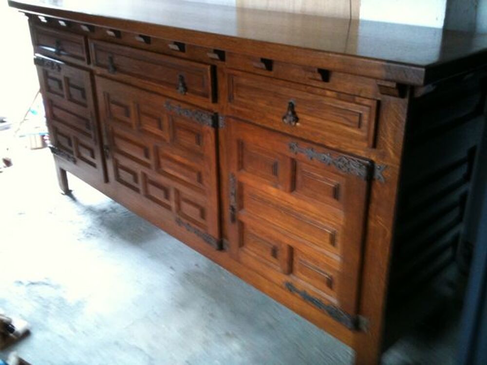 Buffet de qualit&eacute; et de charme en bois massif Meubles