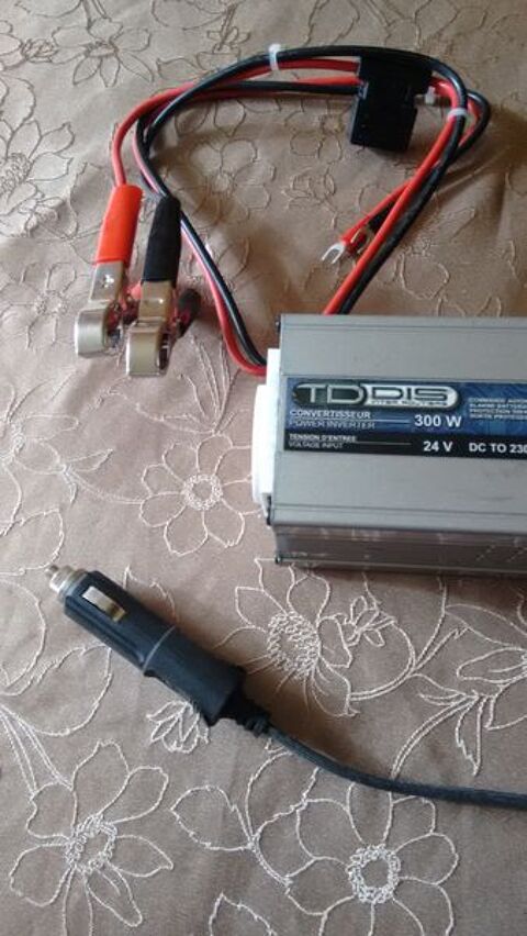convertisseur 24 / 220 v 10 Martaiz (86)