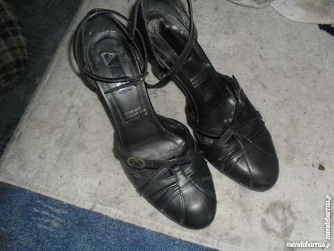 escarpins cuir  bride pointure 36 bon tat 12 Cachan (94)