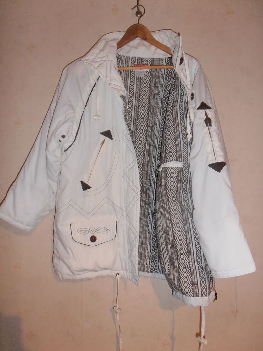 Manteau Ren&eacute; Dhery (80) Vêtements
