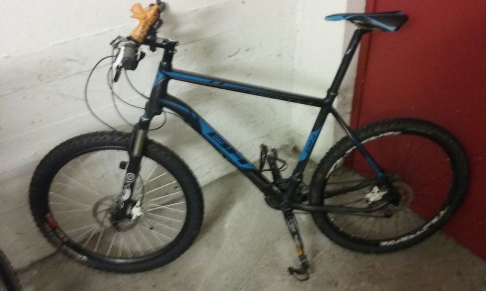 Vtt bh zenith 7.7 XL 26' 2013 -70% Vélos