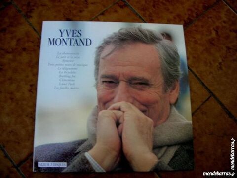 33 TOURS YVES MONTAND Album 2 disques 19 Nantes (44)