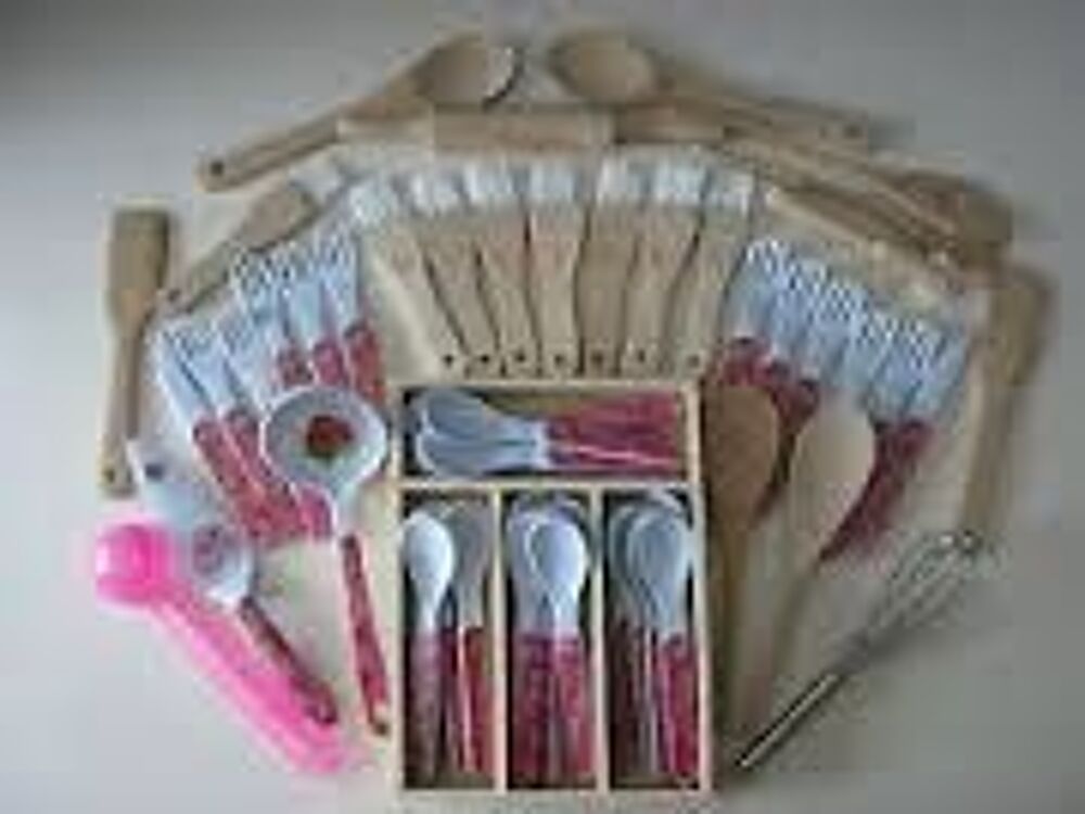 Panoplie charlotte aux fraises Jeux / jouets