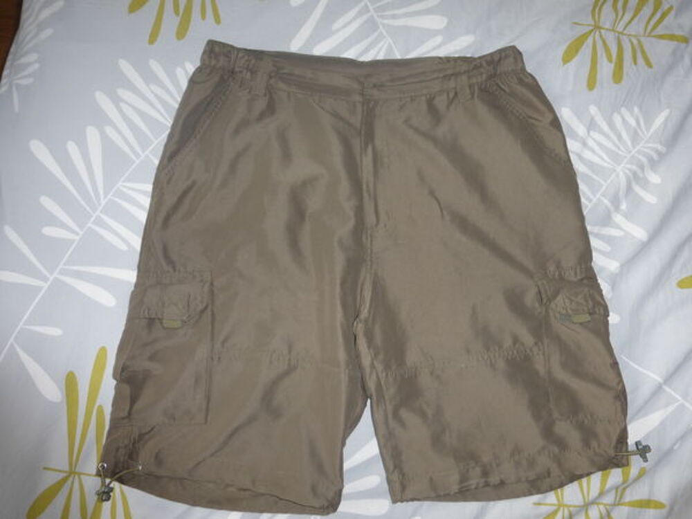 BERMUDA ETIREL homme- taille L - Vêtements