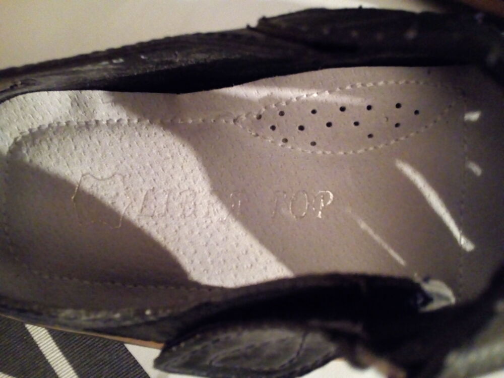 1 paire de ballerine " Libra Pop " en cuir Chaussures
