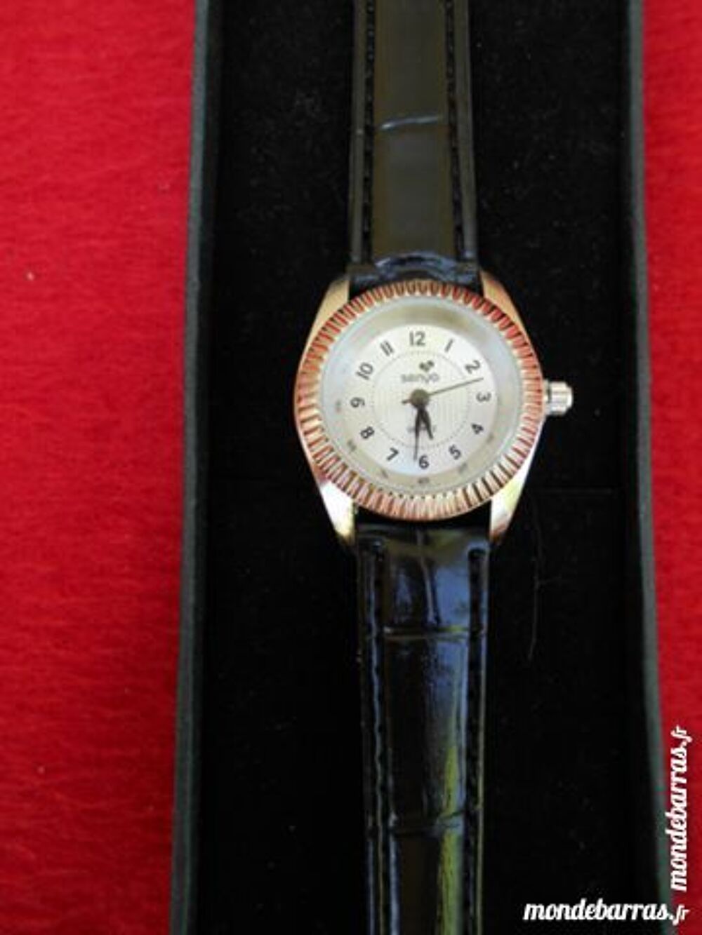 PARURE 2 MONTRES homme et femme &laquo; Senya &raquo; Bijoux et montres