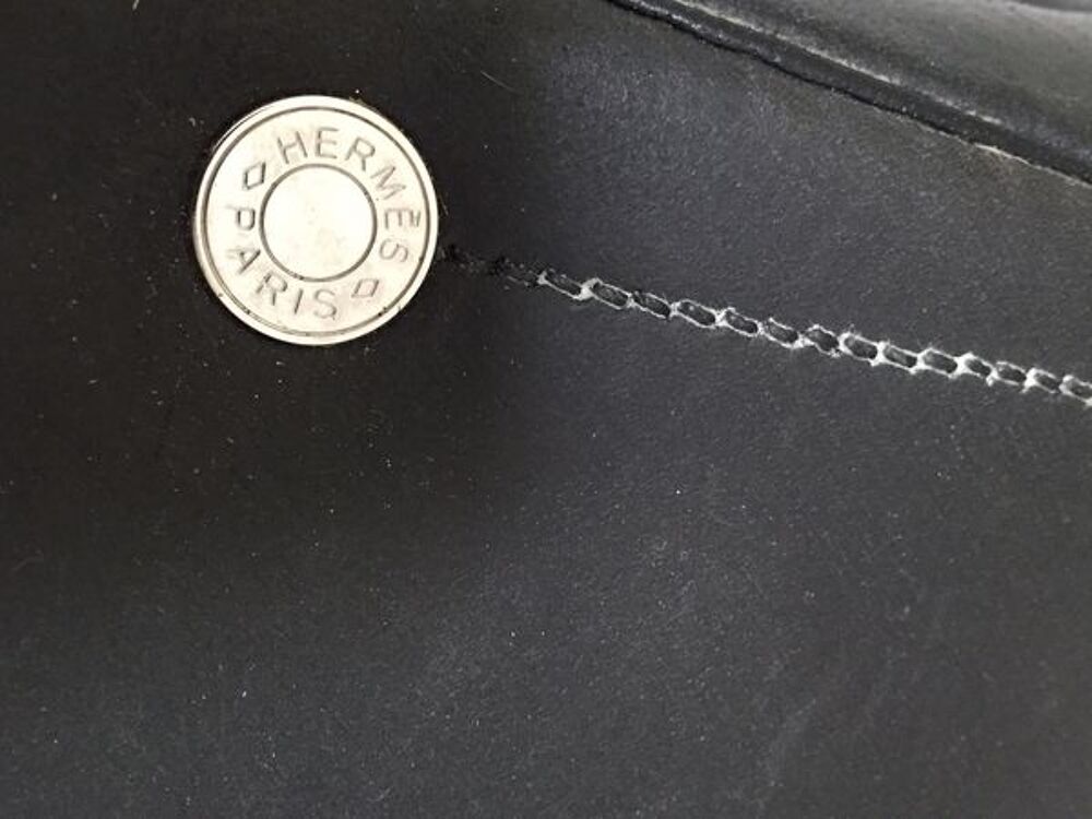 Selle de dressage Herm&egrave;s Corlandus noire Sports